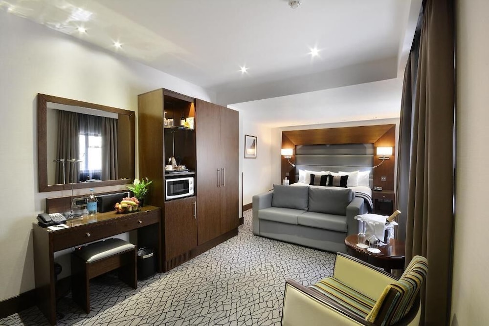 Park Grand London Kensington 23/28