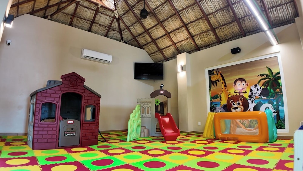 Villas Coral Huatulco 56/67