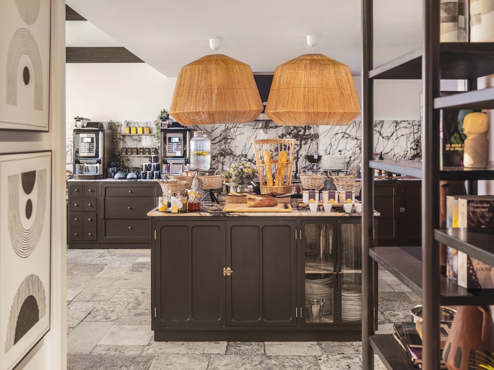 The Originals Boutique Hotel Saint Jean Dacre La Rochelle Vieux Port 54/68