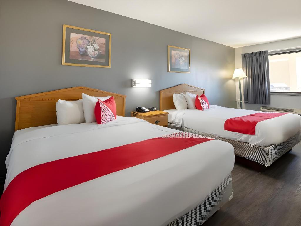 غرفة بسريرين كوين للمدخنين، Quality Inn Kinder, LA 4/10