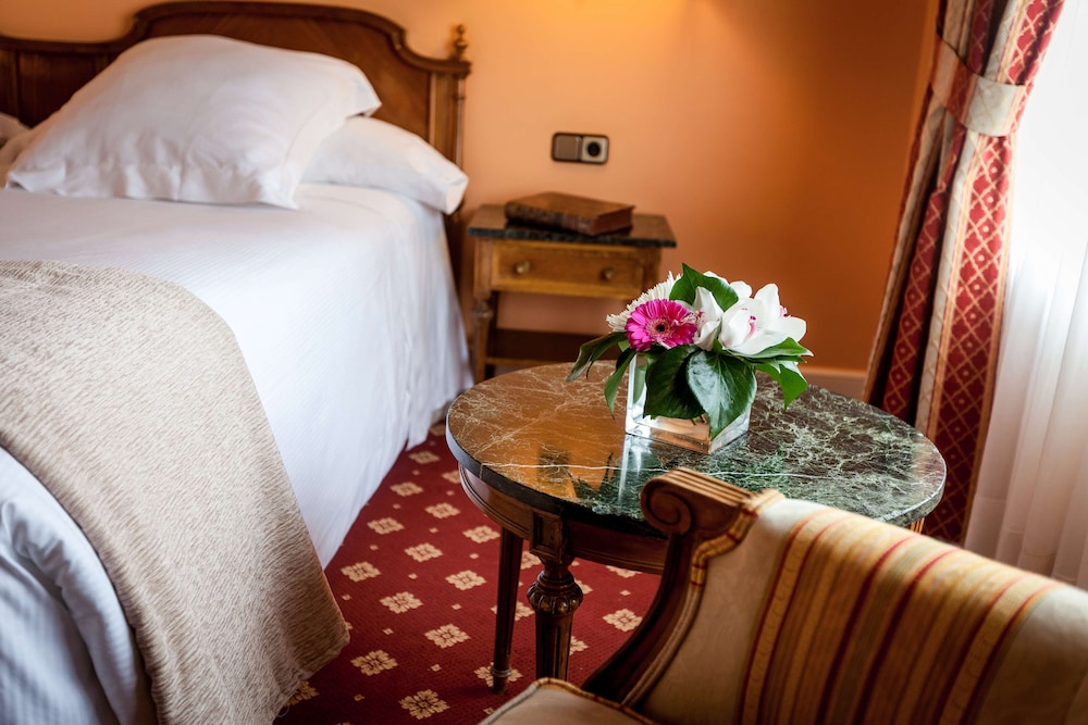 Wellington Hotel Spa Madrid 32/40