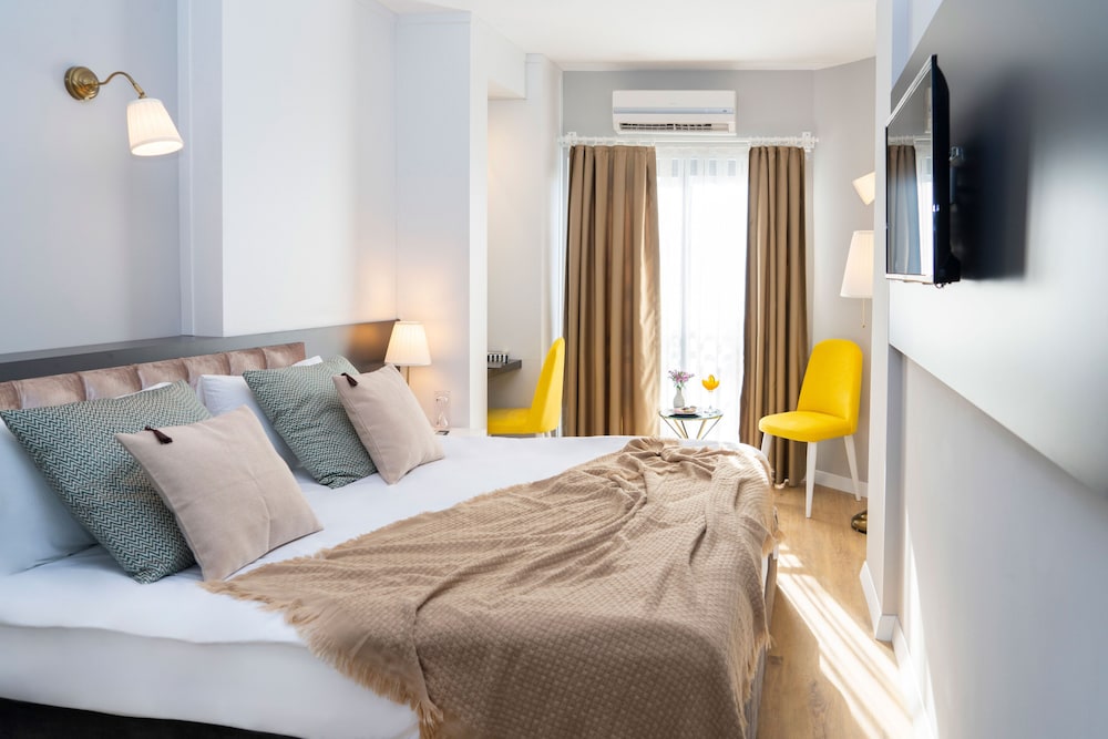 Niss Lara Hotel 15/66