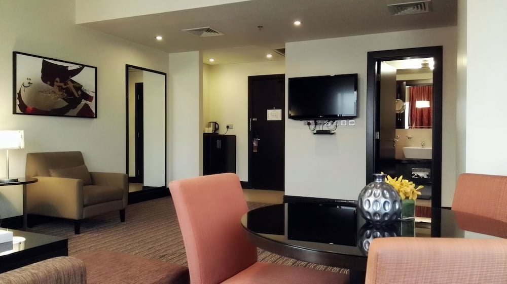 Safir Hotel Doha 18/33