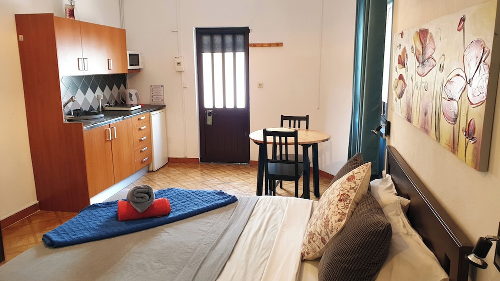 The Hostel Of Alcobaça 20/50