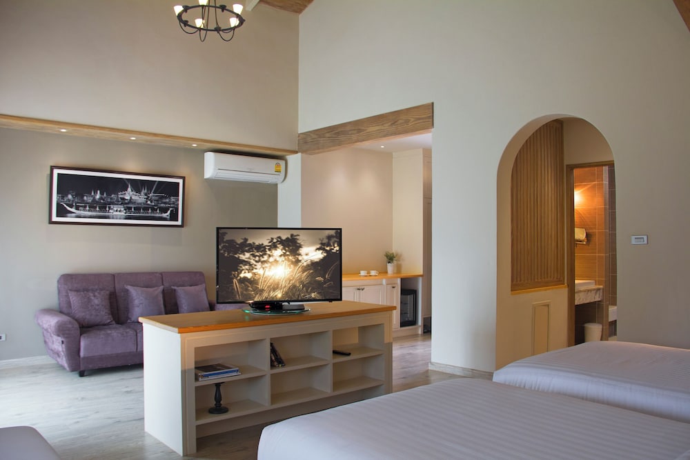Mela Garden Retreat Cottage 27/75
