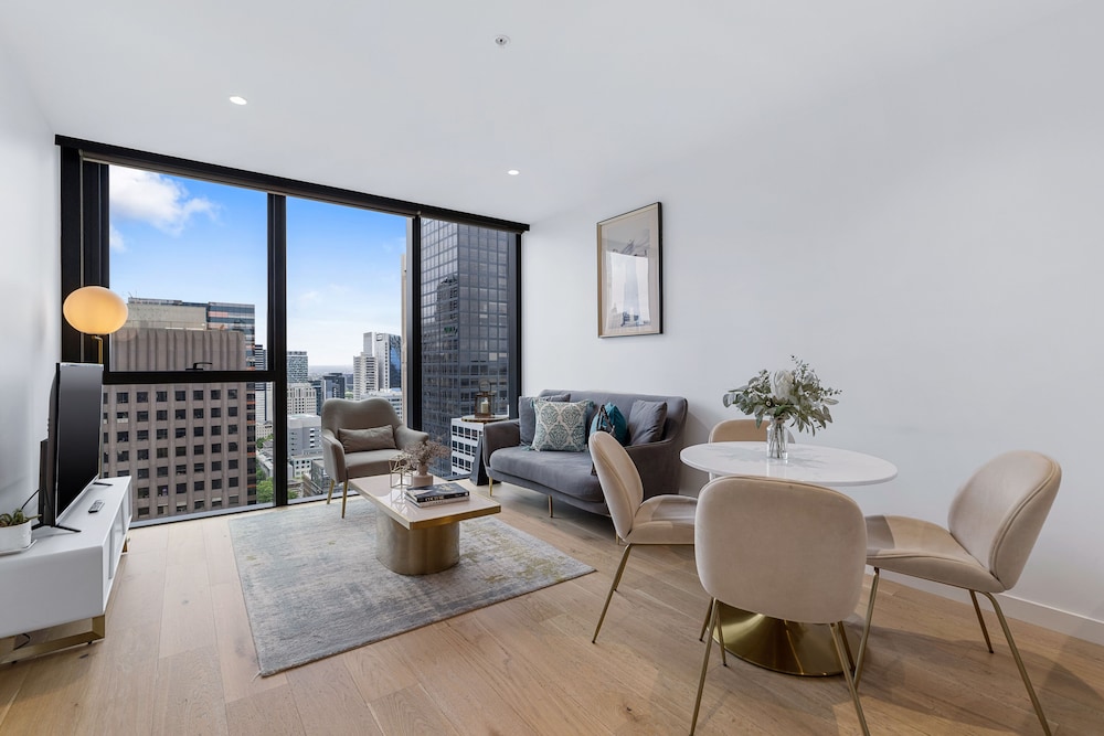 Collins House Apartments by CLLIX 32/50
