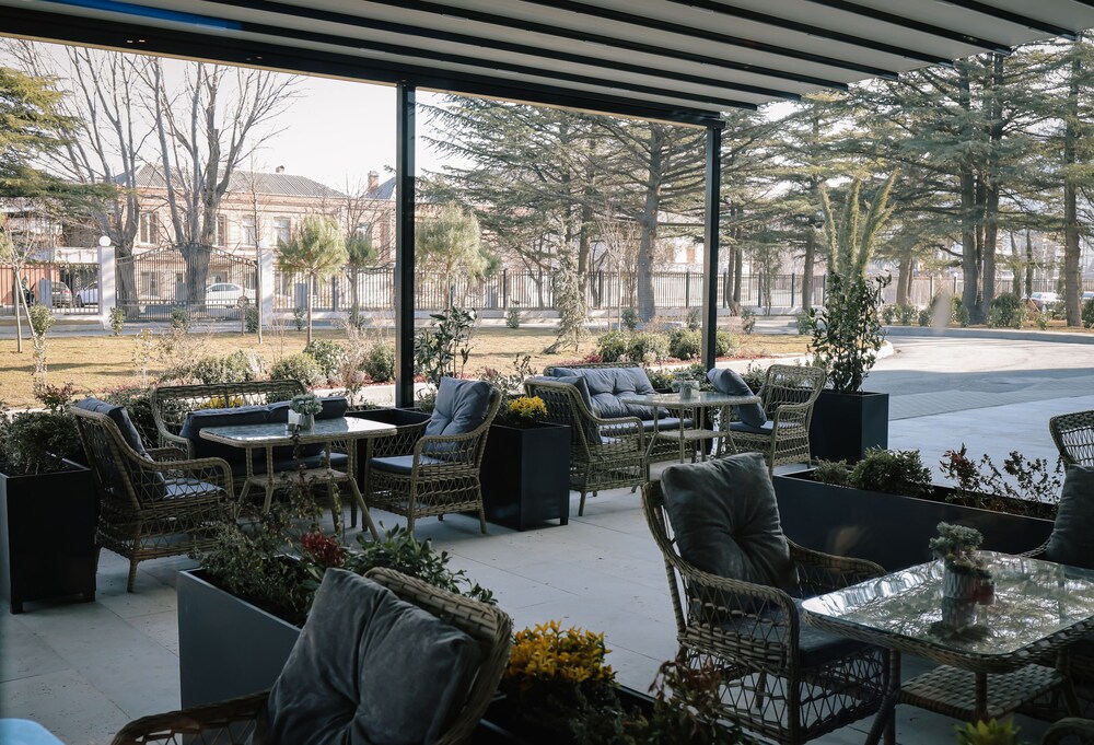 Gori Inn 58/68