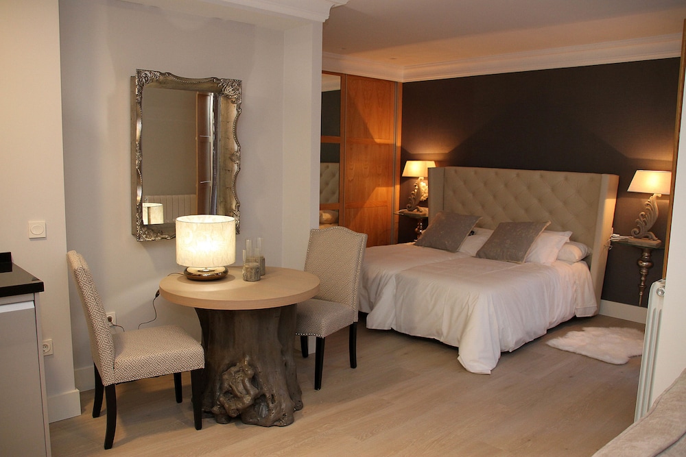 Principia Suites 43/43