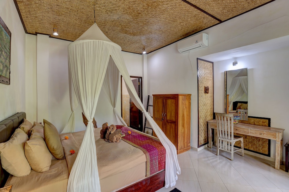 Junjungan Suite Villa 19/68