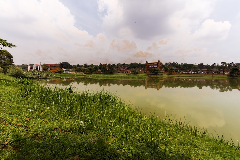 Royal Lake View Gardens 44/50