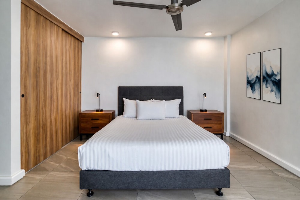 Comfort Suites Tijuana 27/65
