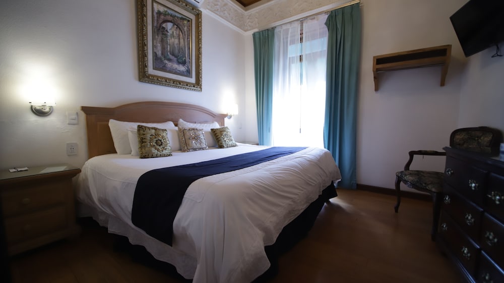 Hotel Luna 26/50
