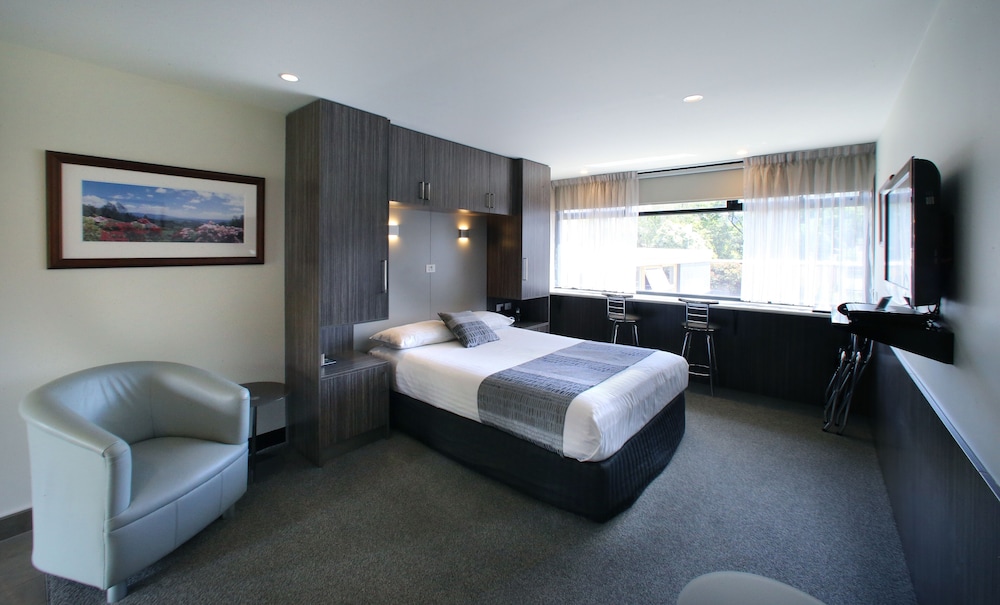 Motel 429 7/69