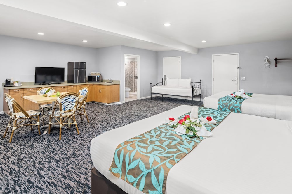 Morro Shores Inn And Suites 53/67