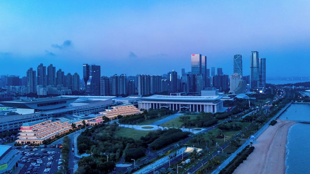 Yuehua Hotel, Xiamen Seaside 40/50