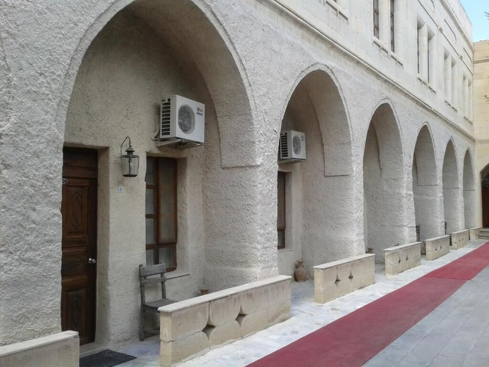 Burcu Kaya Hotel 20/39
