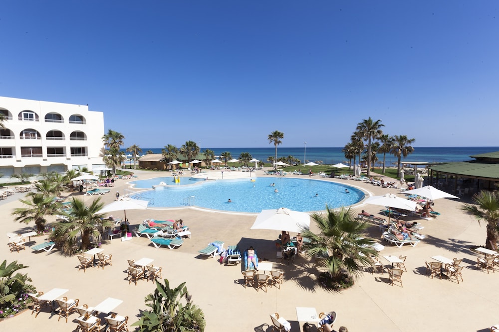 Khayam Garden Beach Resort & Spa 1/61