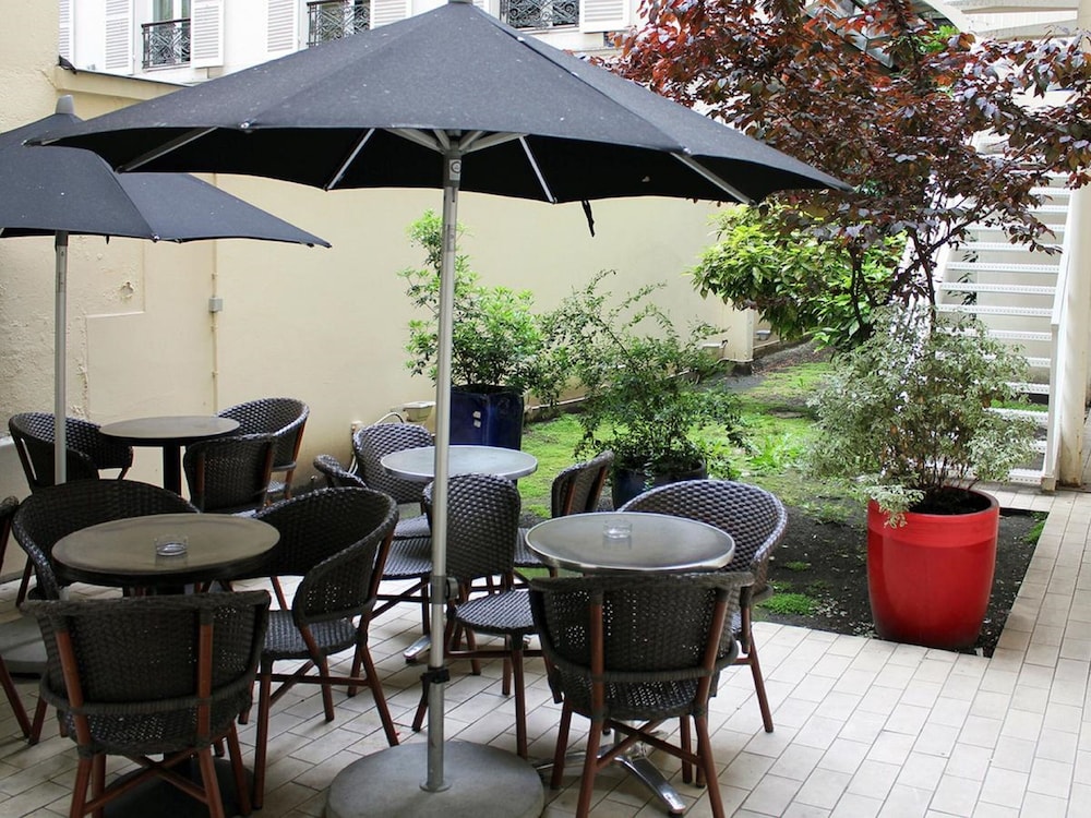 NEW HOTEL SAINT LAZARE 31/45