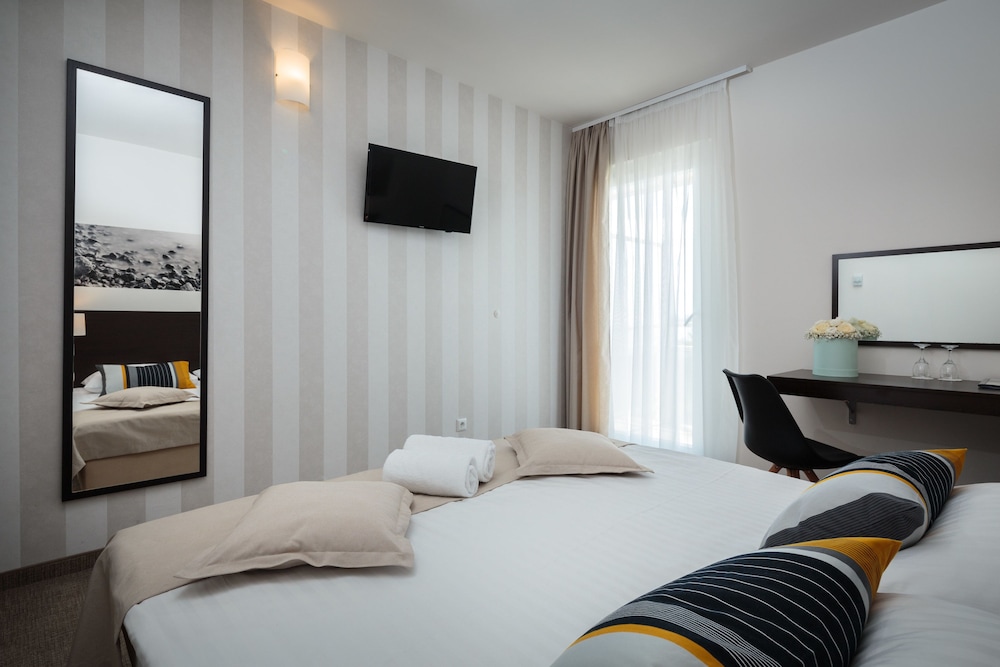 Villas Arausana Antonina 24/71