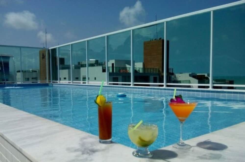 Oriental Praia Hotel 25/31