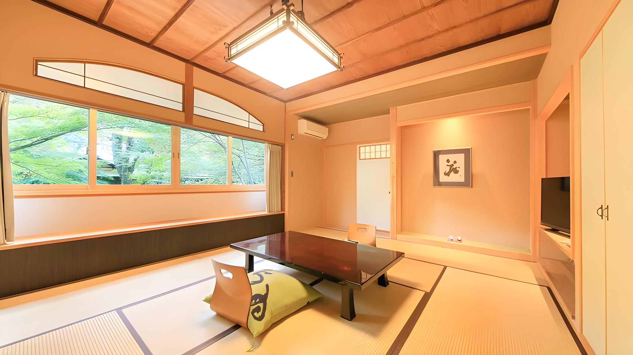 Japanese, Private Bathroom