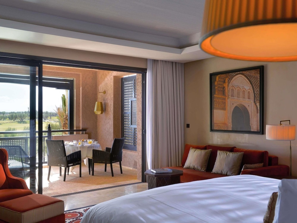 JUNIOR SUITE, GARDEN VIEW