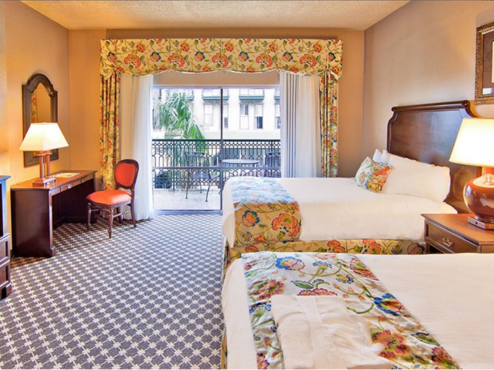 Classic, 2 Double Beds, Balcony