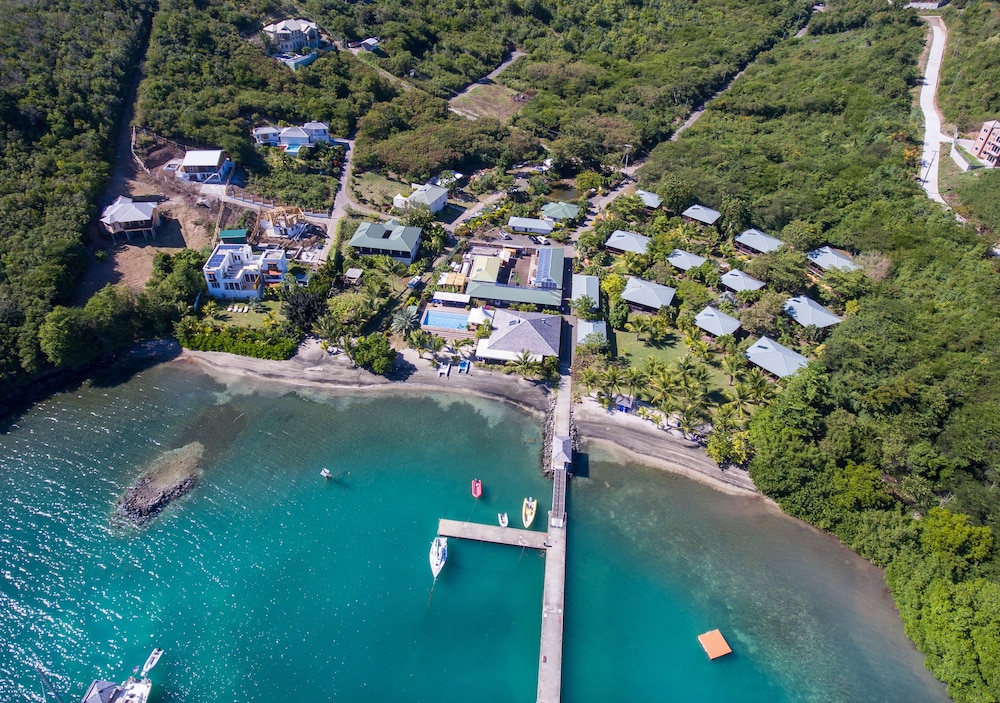 Le Phare Bleu Boutique Hotel And Marina 58/64
