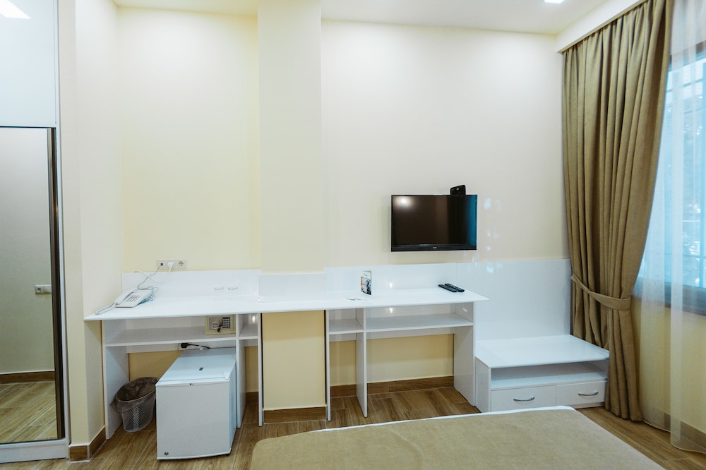 L'image Art Hotel 24/27
