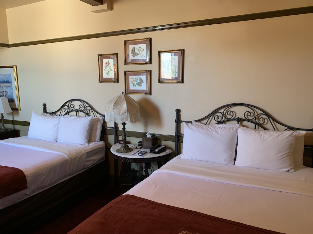 Stockyards Hotel 7/47
