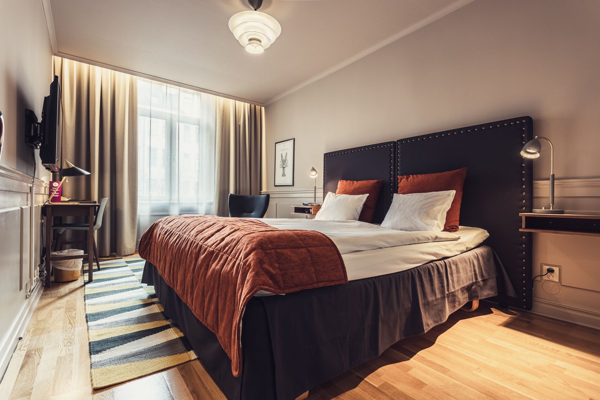 Hotel Poseidon 4/40