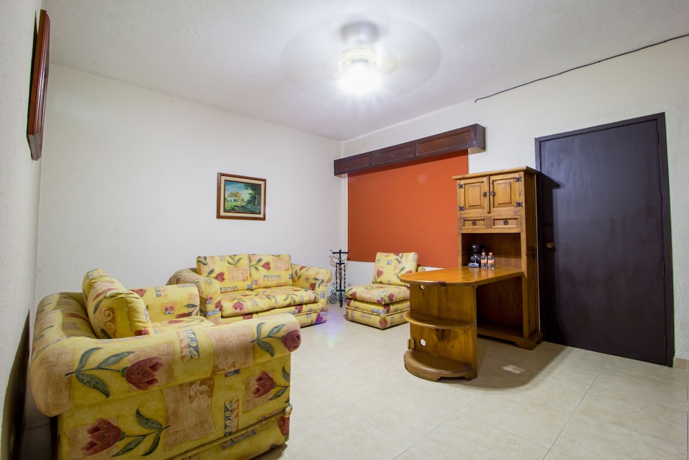 Hotel Colon Merida by Kavia 46/66