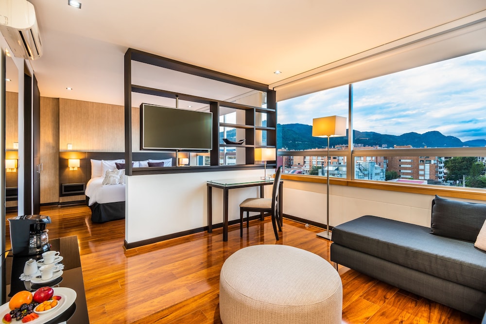 One Sixteen Hotel 42/72