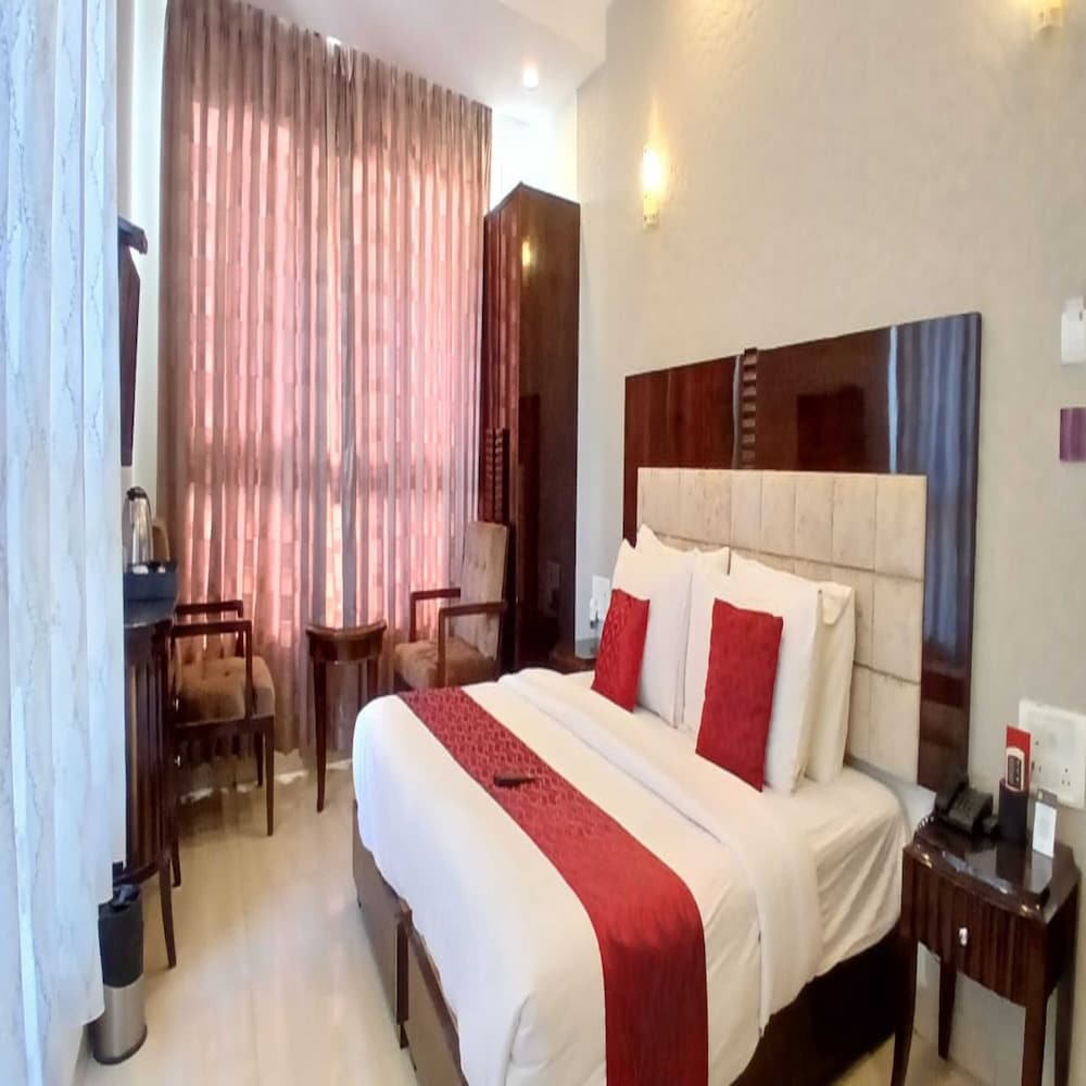 Divine Boutique Hotel Panchgani 11/24