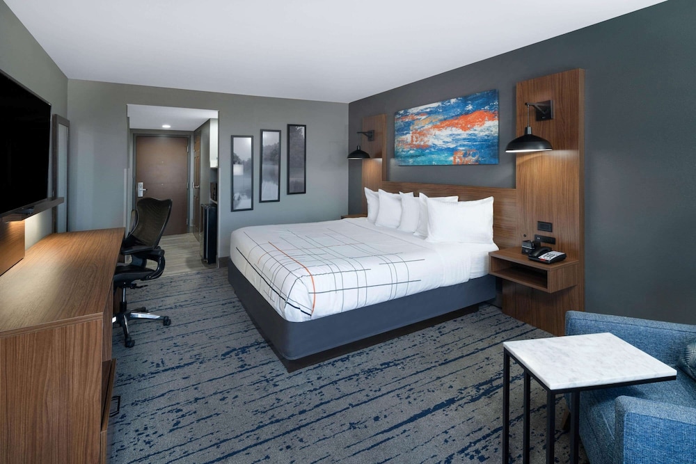 La Quinta Inn & Suites by Wyndham-Albany GA 10/31