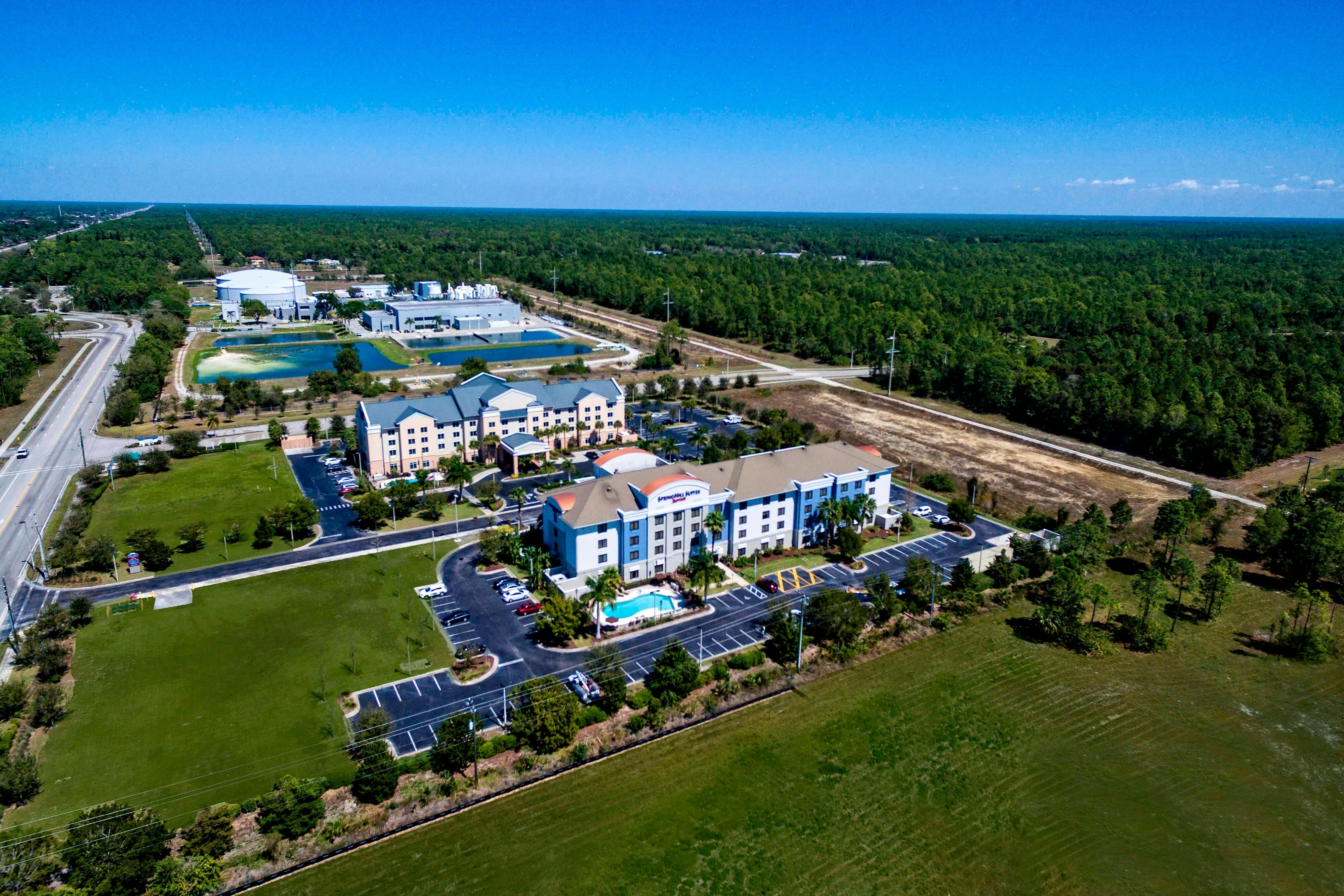 SpringHill Suites by Marriott Naples 39/40