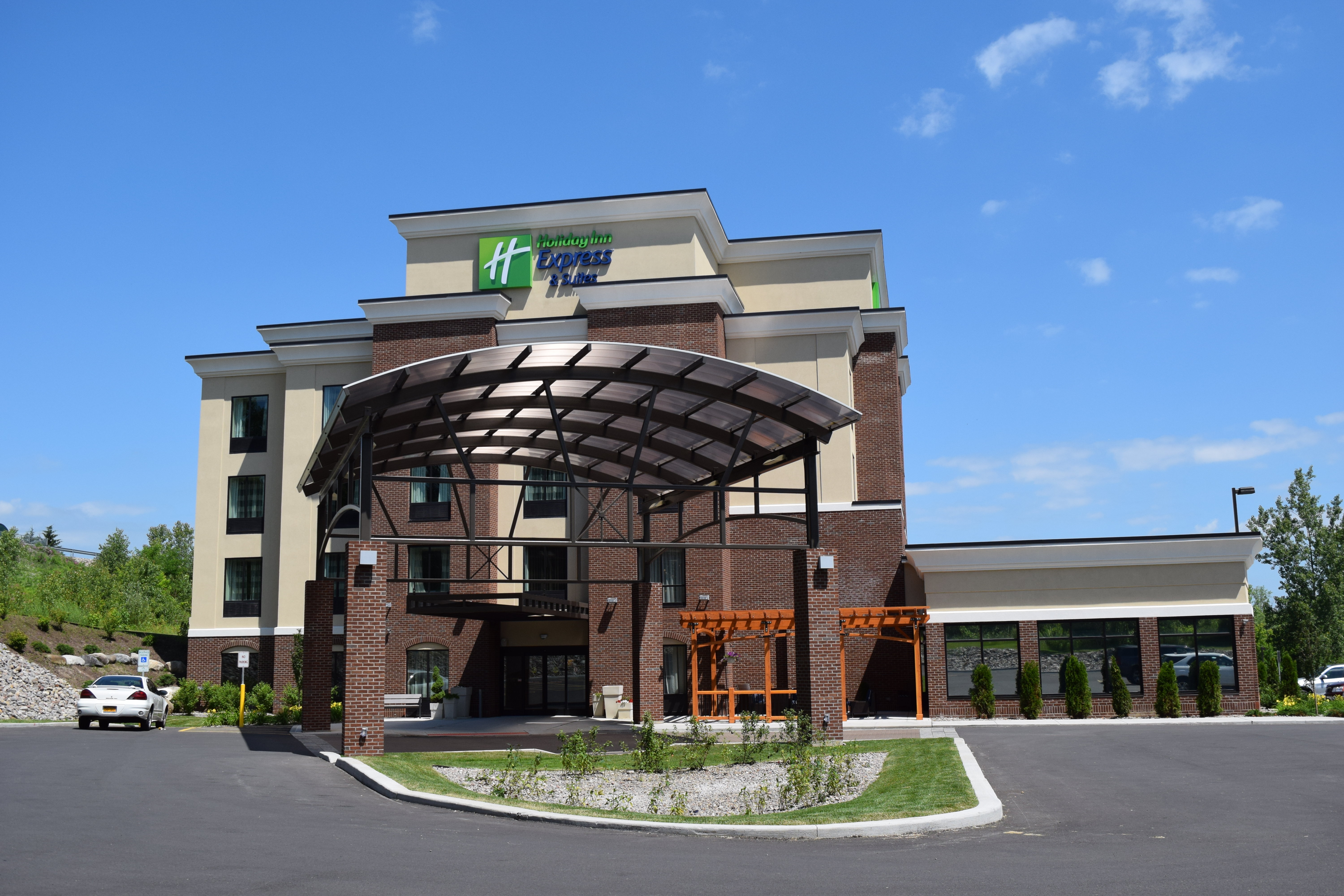 Holiday Inn Express Suites Geneva Finger Lakes 3/56