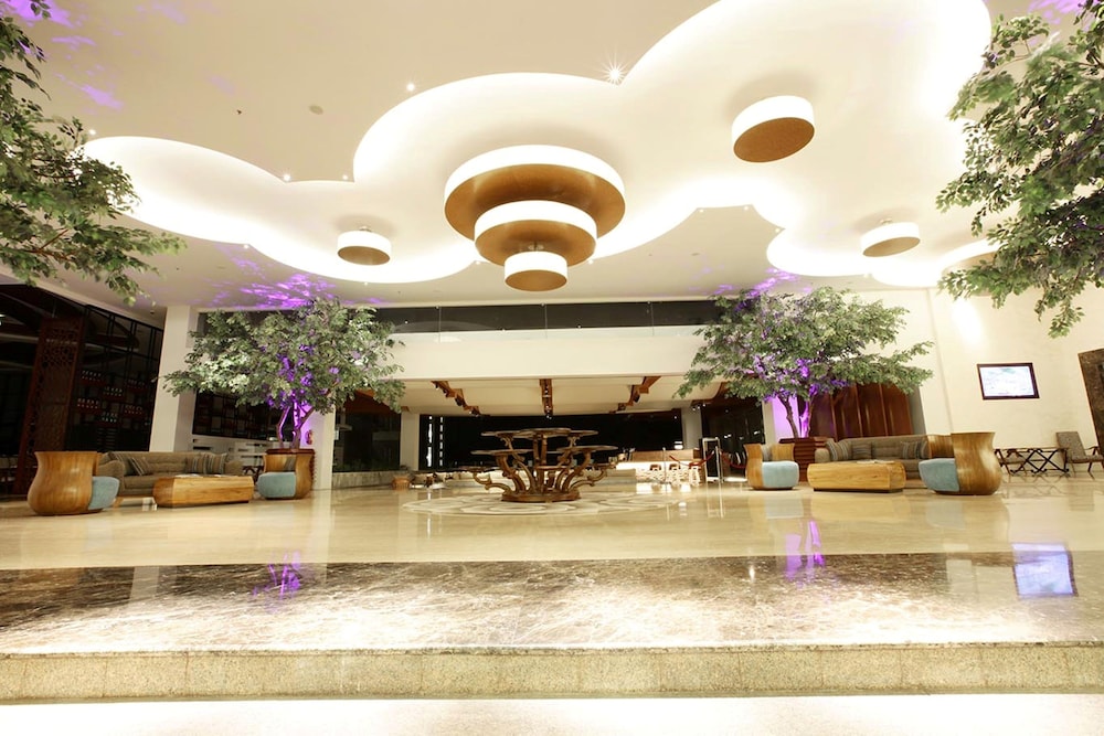 R Hotel Rancamaya 5/40