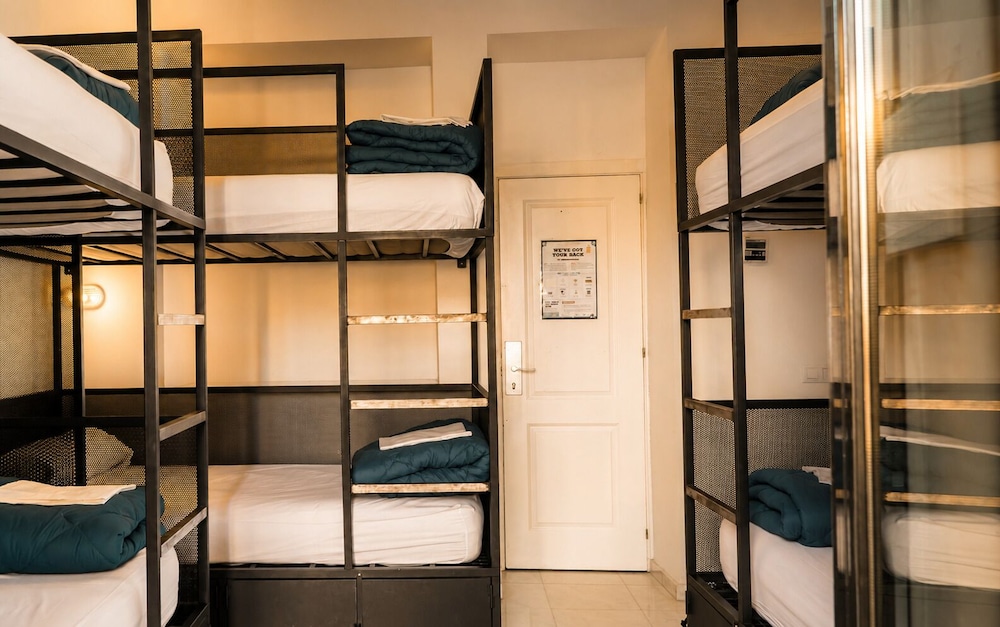 Oasis Backpackers Hostel Sevilla 34/45