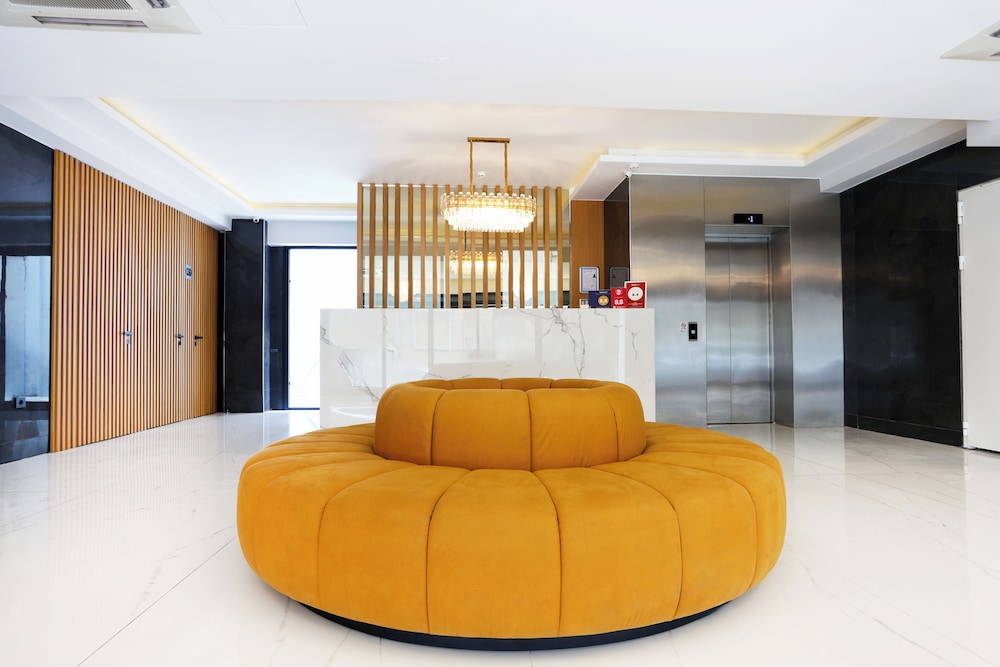Riva Hotel Alsancak 9/47