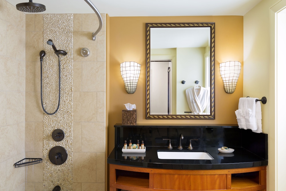 Aulani, Disney Vacation Club Villas 48/50