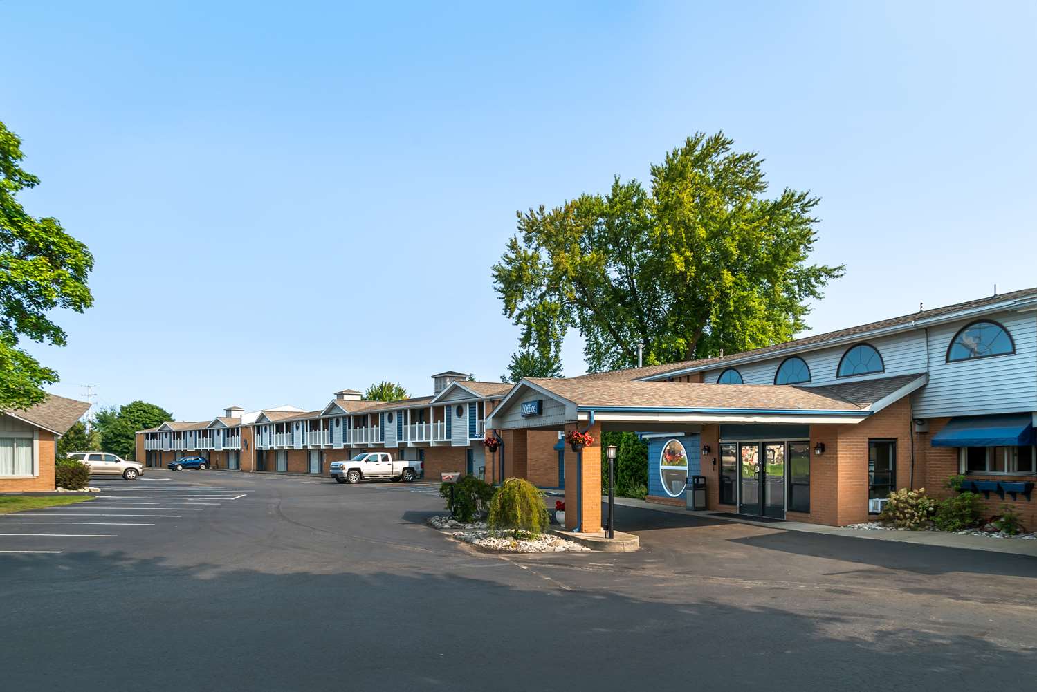 Best Western River Terrace 39/43