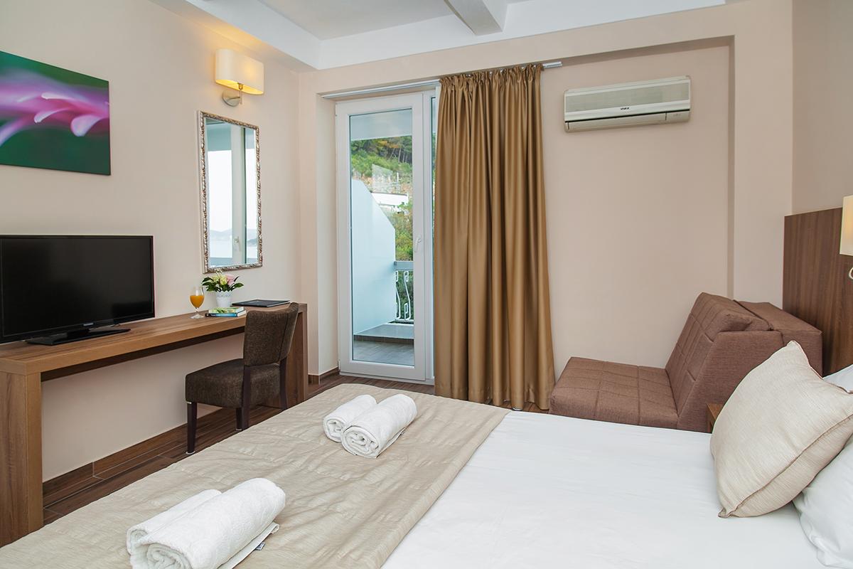 Superior, Sea Side, Balcony