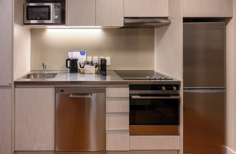 Boulcott Suites 59/70