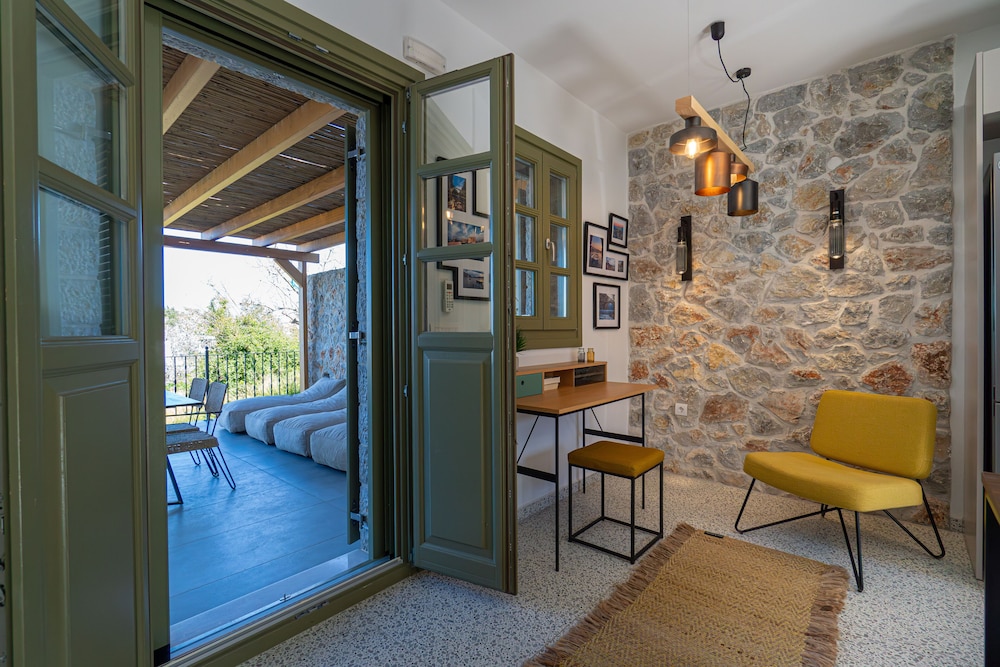 Villa Rosa 33/50