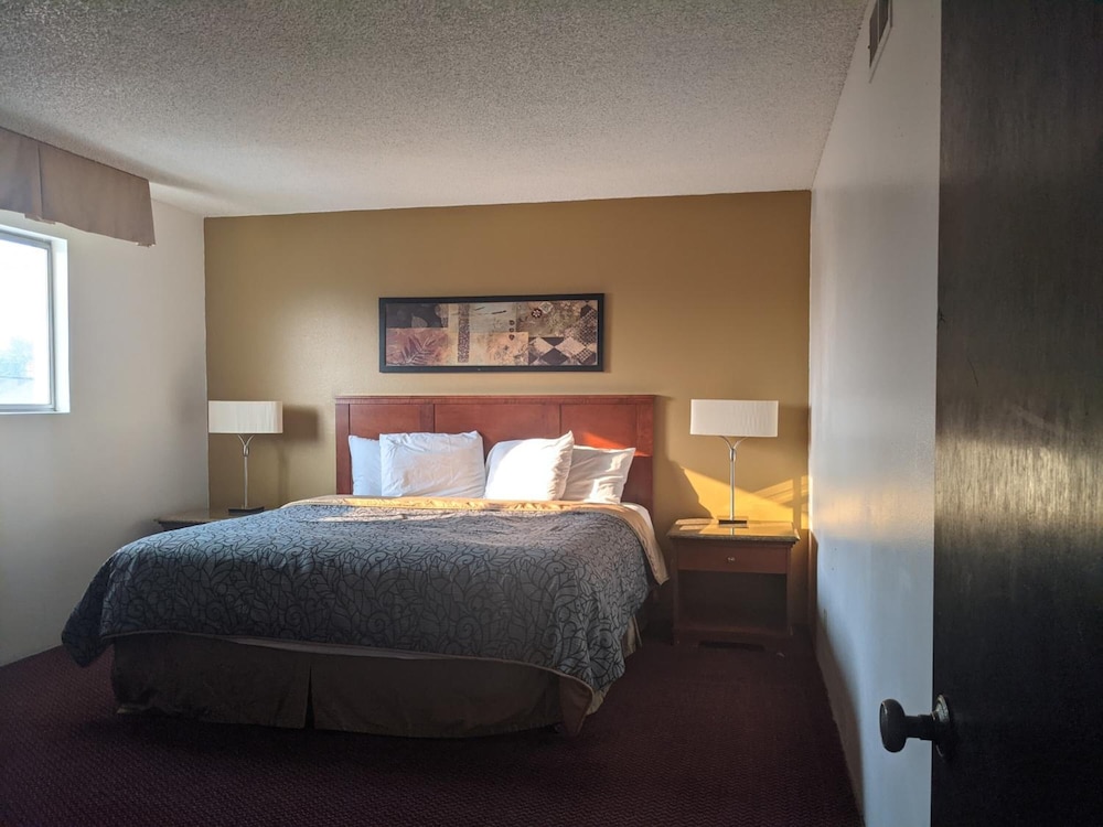 Cabana Inn 23/53