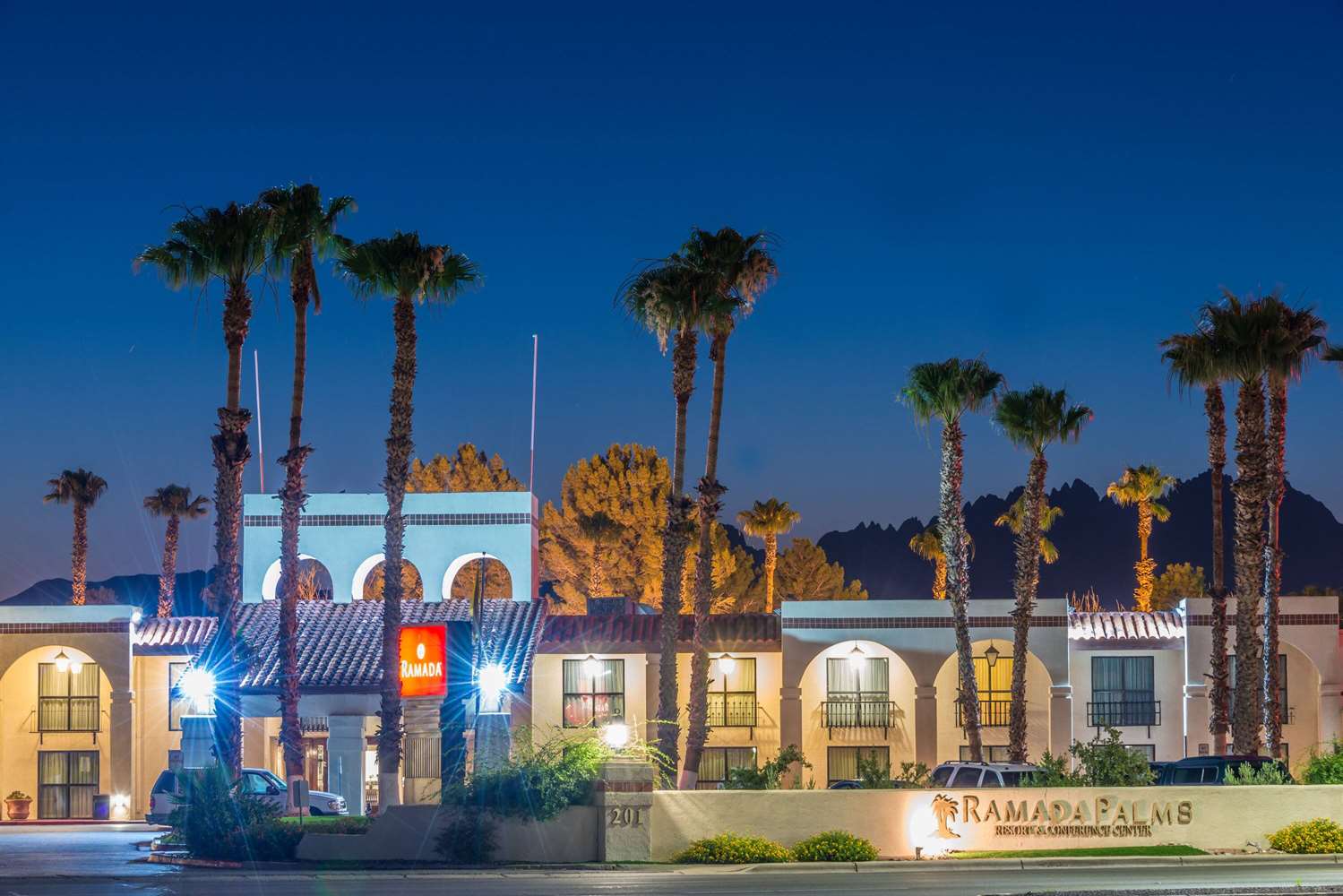 Ramada by Wyndham Las Cruces Hotel & Conference Center 35/37