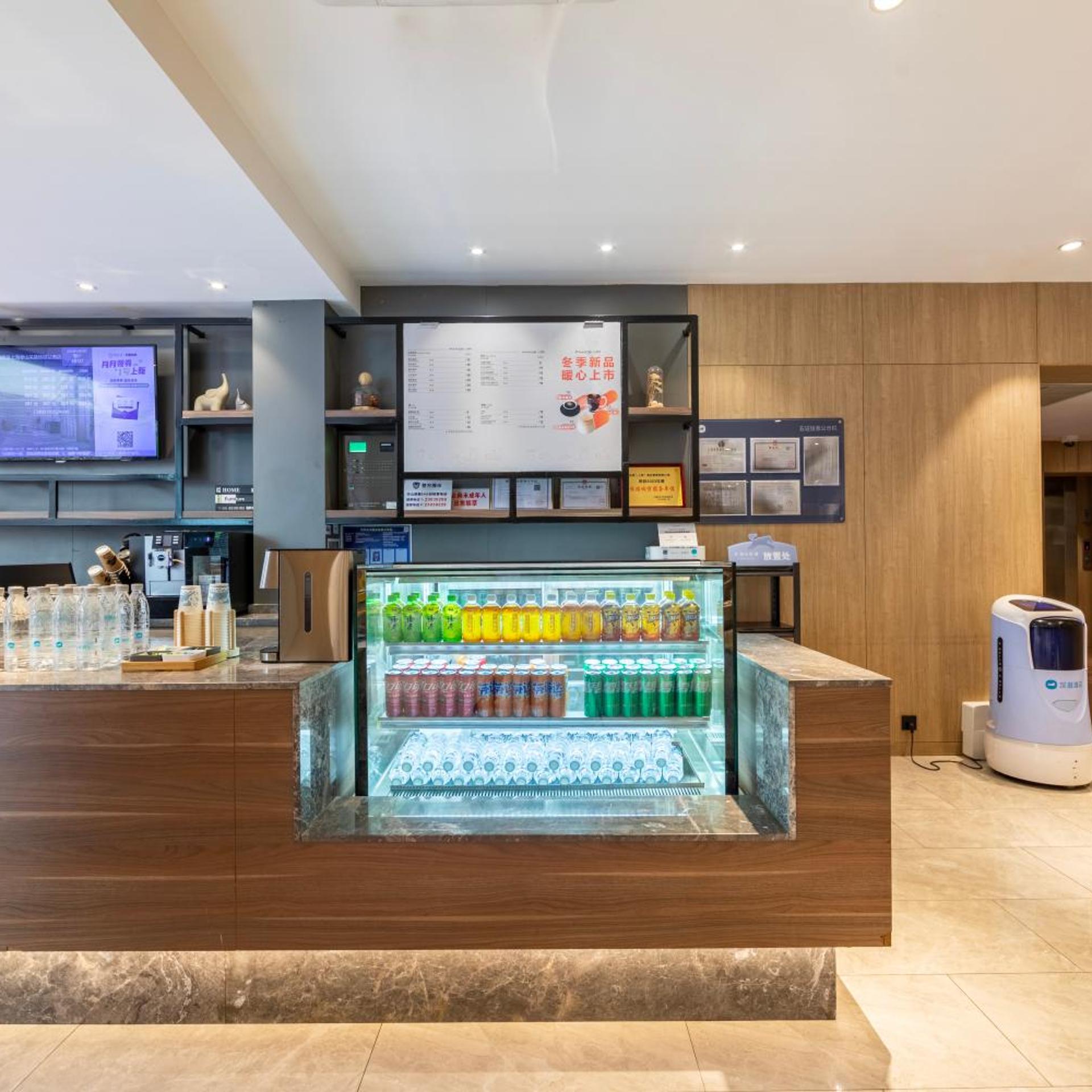 HanTing Premium Hotel (Shanghai Loushanguan Road Subway Station) 5/50