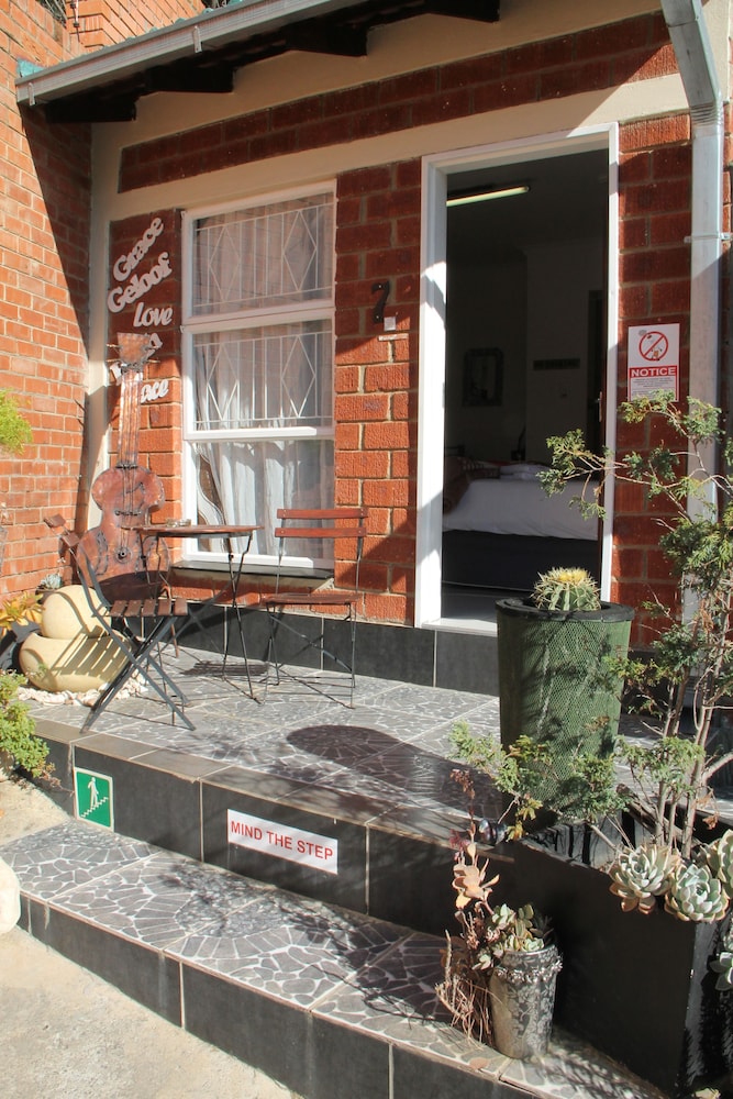 Memra Guest House 21/50