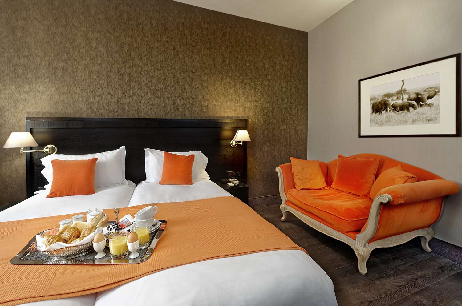rooms